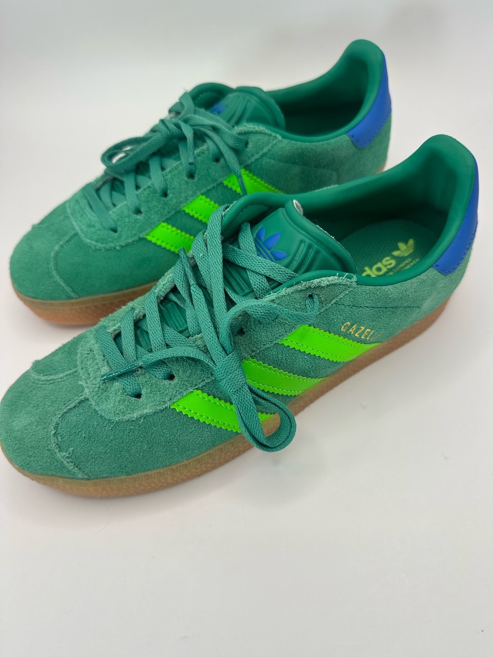 adidas Originals Gazelle – Womens Sneakers Green Solor Green  NEW